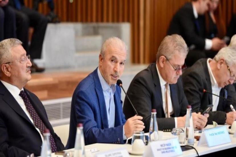 İş insanları Türk Siyaset Bilimcisi Prof. Dr. Naci Bostancı’nın toplantısında buluştu