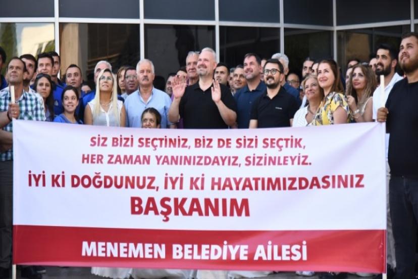 İşçilerden Başkana Sürpriz Kutlama