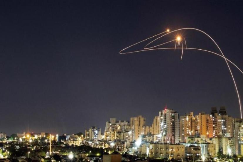 İsrail Gazze'den Roket Atılmaması Karşılığında Ateşkesi Kabul Etti