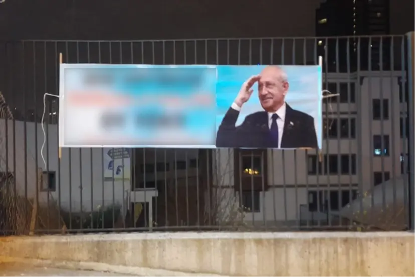 İstanbul'da Kılıçdaroğlu afişleri: Seni hançerleyenlere oy yok