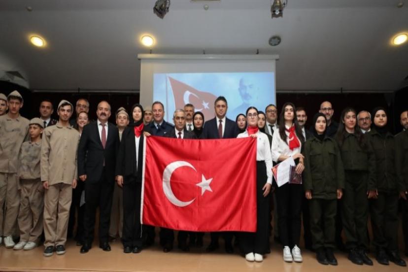 İstiklal Marşı'nın Kabulünün 103.Yıl Dönümü Aliağa’da Kutlandı