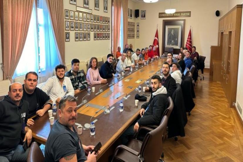 İthal Aday İstemiyoruz Diyen CHP Karaburun Örgütünden Genel Merkez Çıkartması