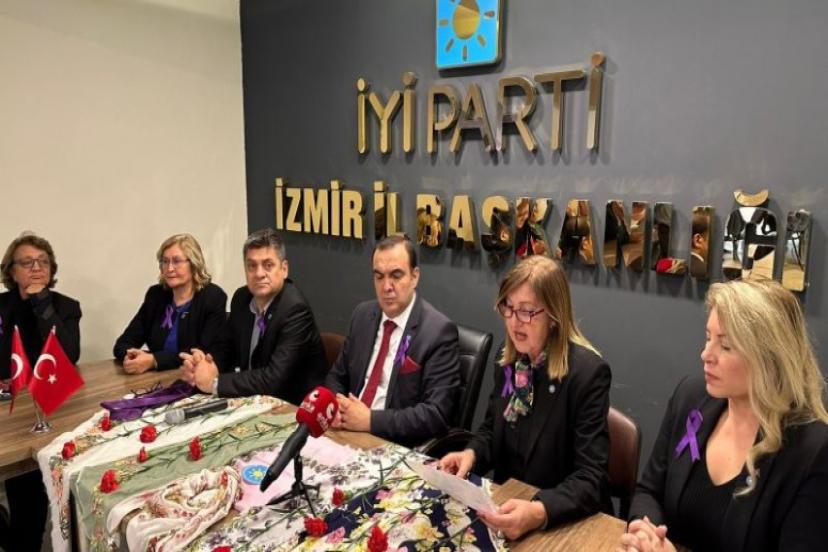 İyi Parti İzmir Kadına Yönelik Artan Şiddete Dikkat Çekti