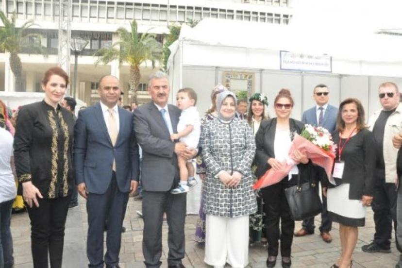 İzmir’de eğlenerek Öğrenme şenliği başladı