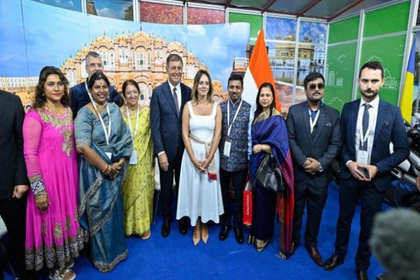 İzmir Enternasyonal Fuarı’na ilk gününde büyük ilgi