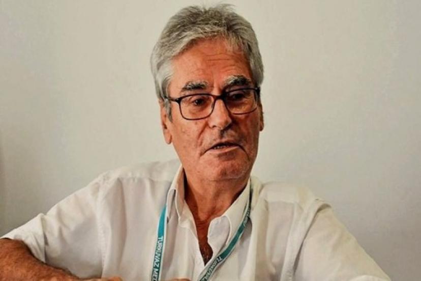 İzmir gazeteciler cemiyetinde neler Oluyor?