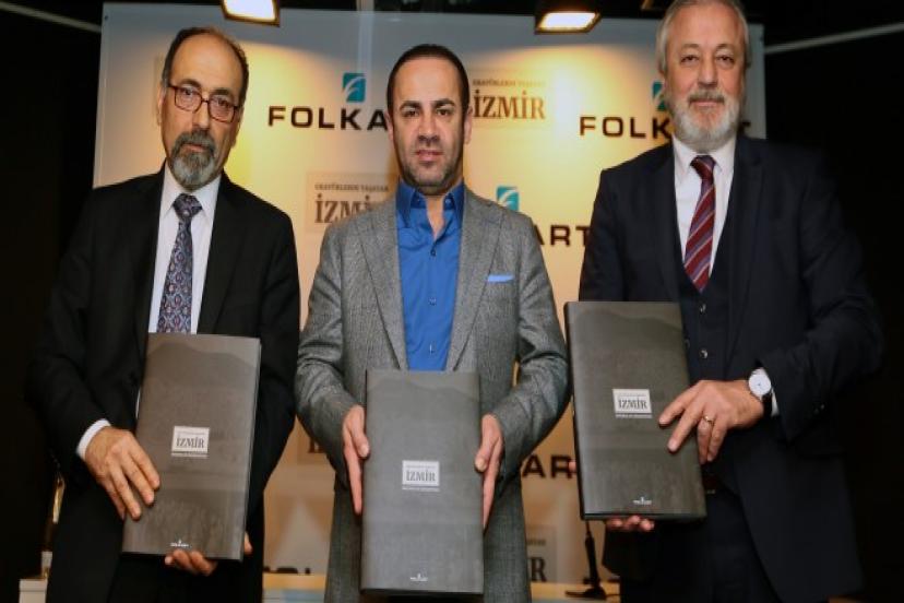 İzmir’in görsel tarihine miras niteliğinde katkı: Gravürlerde Yaşayan İzmir