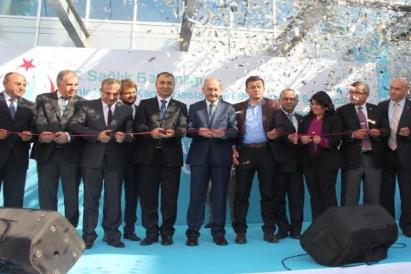 İzmir Sağlığının Gözbebeği Hastane Hizmete Açıldı