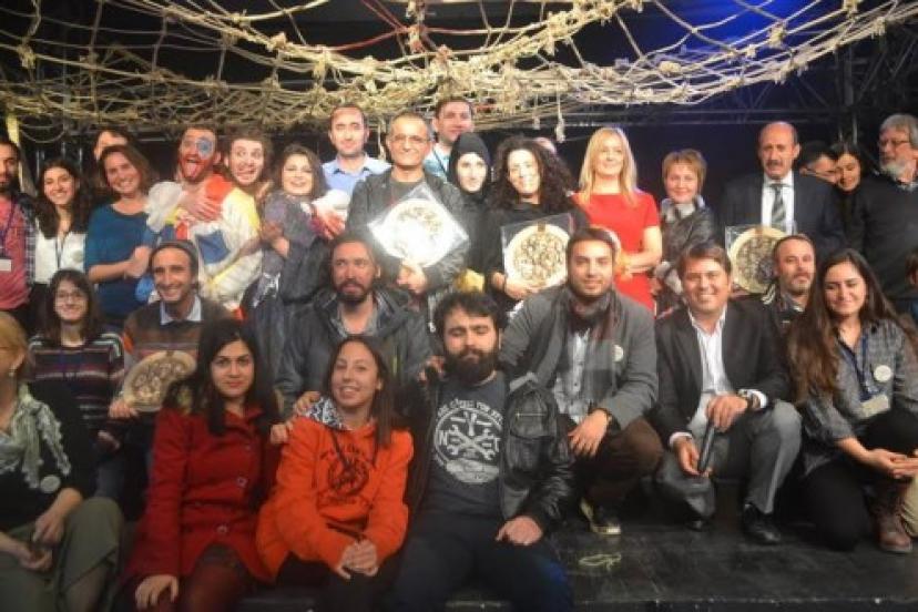 İzmir Tiyatro Festivalinde Muhteşem Final