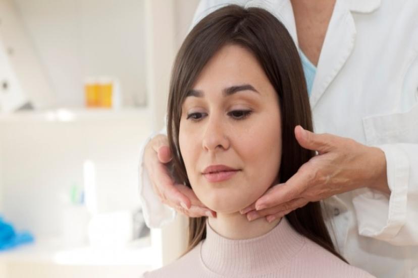 İzsiz TİROİD Ameliyatları Özel Sağlık Hastanesi'nde