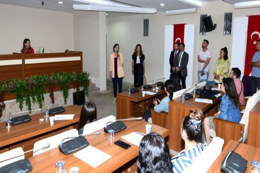 Karabağlar Belediyesi Bölgesel İstihdam Ofisi sayesinde 600 kişi iş buldu