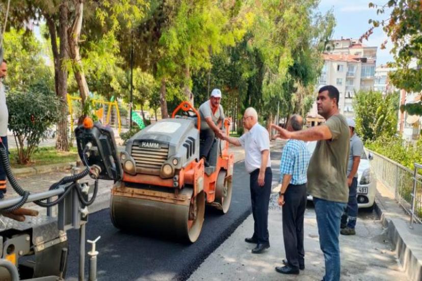 Karabağlar'da Asfaltlama Çalışmaları Sıcak Dinlemiyor