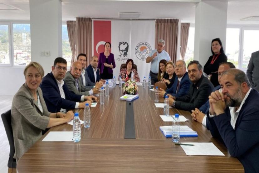 Karaburun’da ilk Meclis'te Faaliyet Raporu'na Kabul