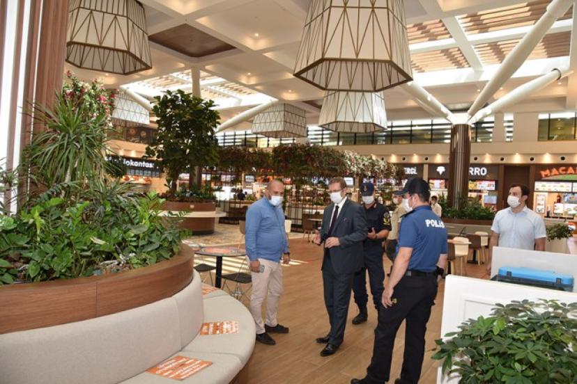 Karşıyaka'da Aralıksız Koronavirüs Denetimi