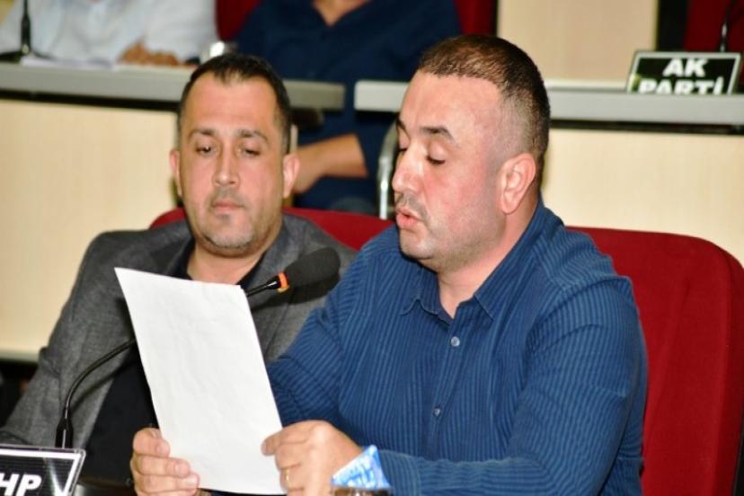 Kaya, Çiğli Belediye Başkanı Onur Emrah Yılmaz'ın karnesini açıkladı