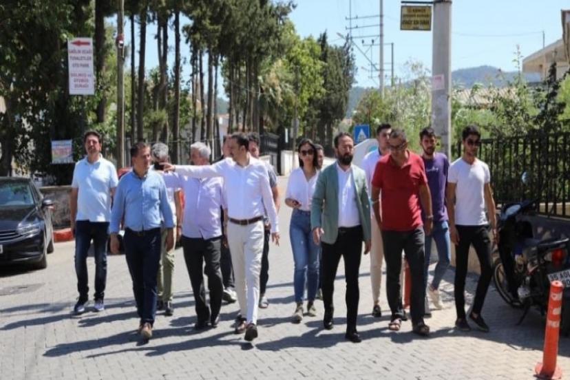 Kaya: Seferihisar'da JES'e hayır, Menderes'te çöpe evet diyorlar 