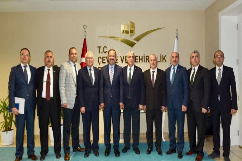 Kentsel Dönüşümde Yeni Süreç: Karabağlar’da 4 Yıllık Sorun Çözülüyor: 