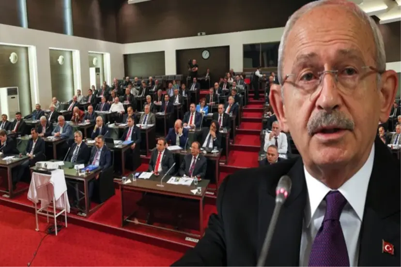 Kılıçdaroğlu'nun il başkanlarıyla toplantısı 8,5 saat sürdü! İstifa iddiası yalanlandı, ortak bildiri bugün paylaşılacak
