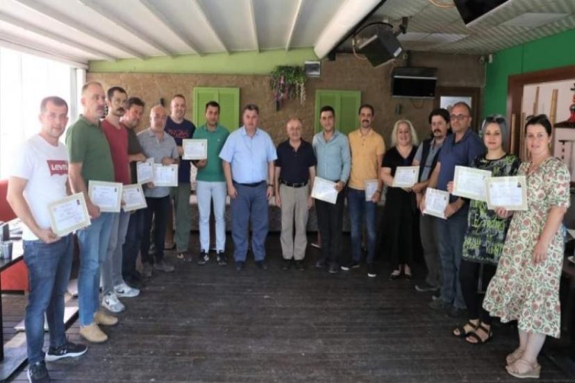 Kınık'ta İlçe Tarım ve Orman Müdürlüğü çalışanlarına başarı belgesi Verildi