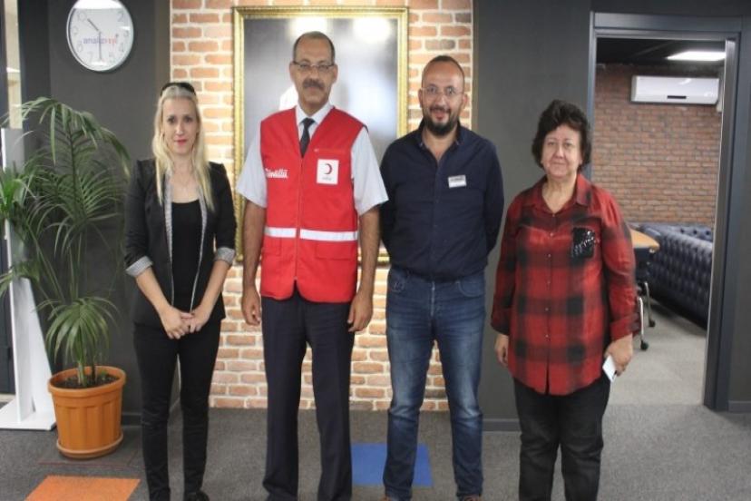 Kızılay Gaziemir'den Ücretsiz Kitap Seferberliği