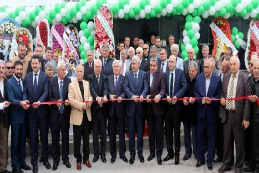 Konyalı Ahmet Usta 25. şubeyi Karabağlar'da açtı