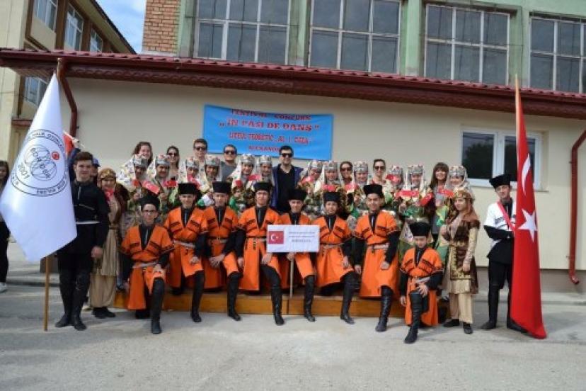 Kültür elçilerinden 3 Dalda Dünya Birinciliği