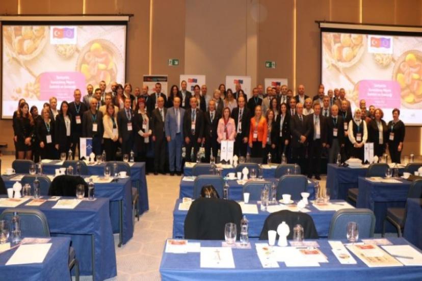 Kuru meyve sektörü Türkiye'nin en büyük gıda Ar-Ge ve inovasyon projesi ile katma değer yaratıyor