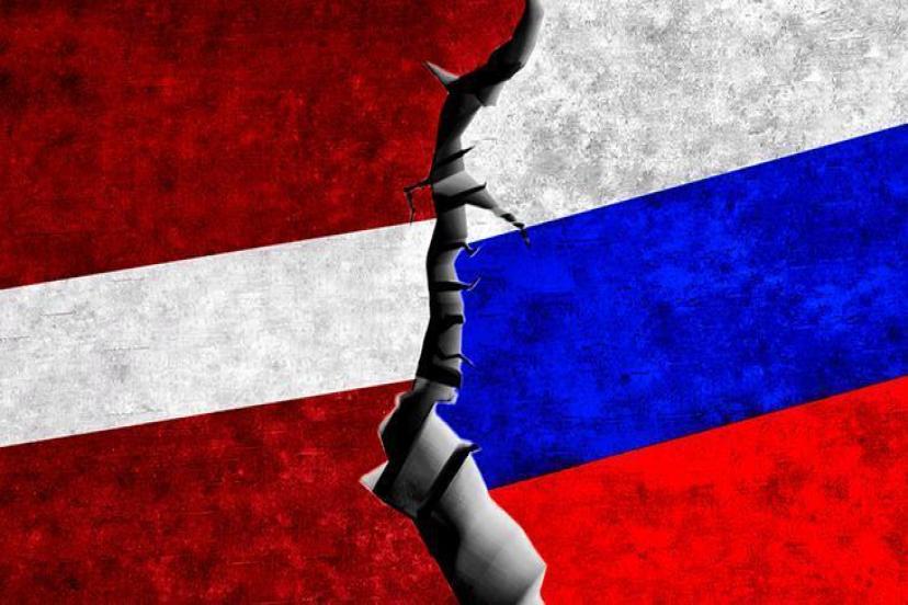 Letonya'dan Rusya'yı kızdıracak karar: Stratejik yerlerdeki mülk sahibi Ruslar ülkeye giremeyecek!