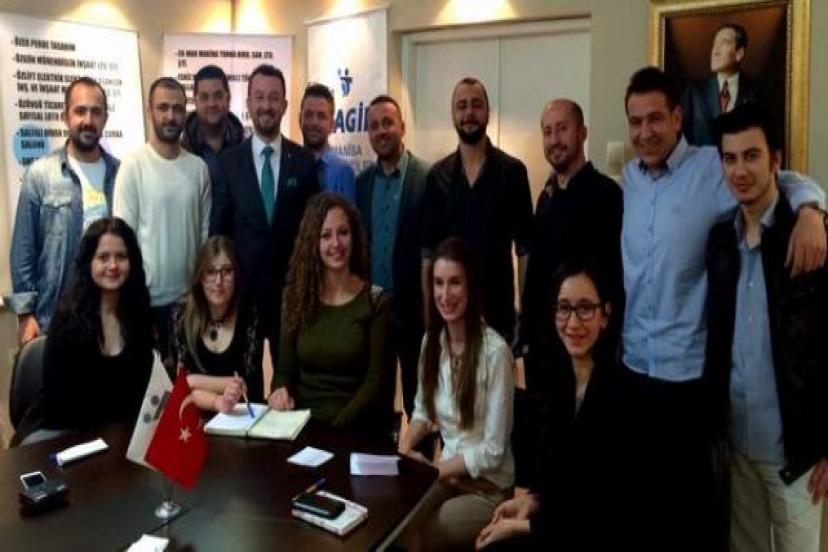 Magid'den, Papa'ya Sert Yanıt