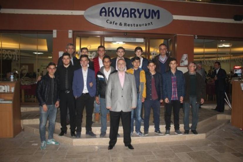 Maltepespor Kulübü Akvaryum Kafenin Keyfini Çıkardı