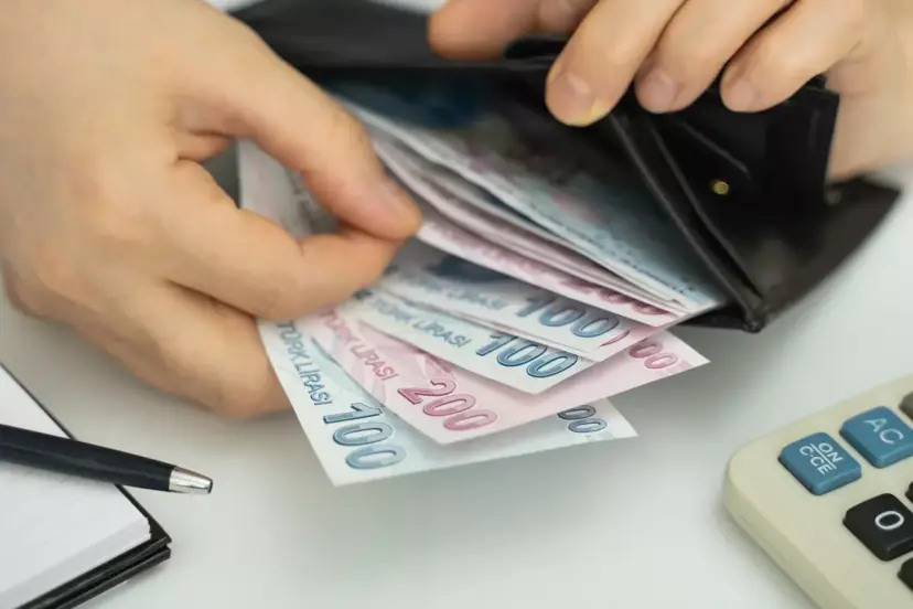 Memurlar havalara uçacak! Devlet bankası 89 bin 500 lira promosyon veriyor