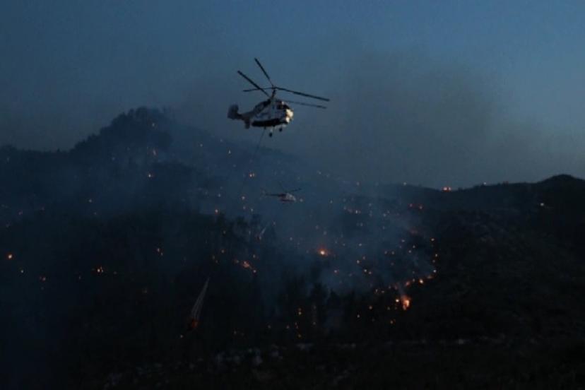 Menderes'te Düşen Helikopterdeki 3 Kişiyi Arama Çalışmaları sürüyor
