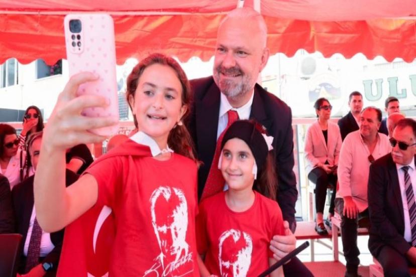 Menemen'de Zafer Bayramı coşkusu