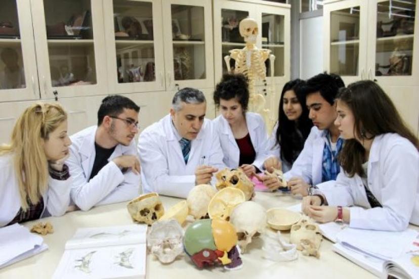 "Mesleğinizi çevresel baskılardan soyutlanarak seçin"