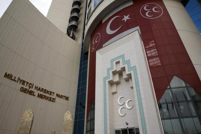 MHP yol haritası için kampa giriyor