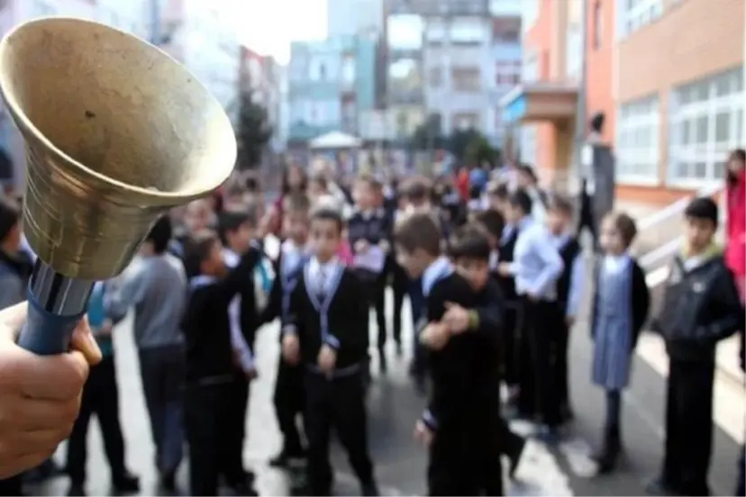 Milli Eğitim Bakanı Tekin: Yeni müfredat 1, 5 ve 9. sınıflarda gelecek eğitim döneminde uygulanacak