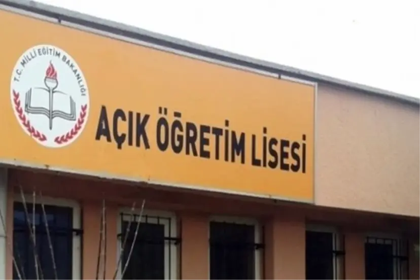Milli Eğitim Bakanlığı açık liseye geçiş şartlarını belirledi! İşte detaylar