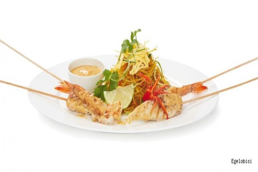 Mövenpick Hotels&Resorts’dan "Noodle Sanatı" Menüsü