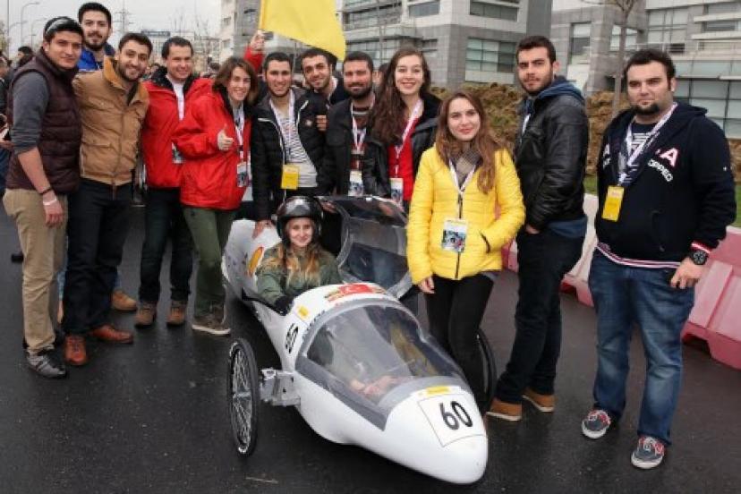 Mucit Gençler Başardı