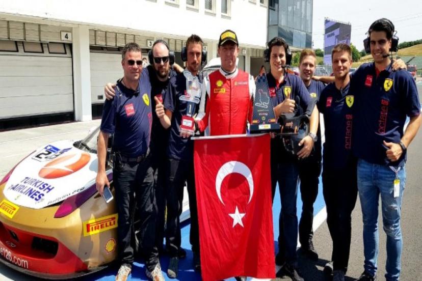 MÜSİAD İzmir Başkanı ve Milli Sporcu Ümit Ülkü’den Budapeşte’de Birincilik Geldi