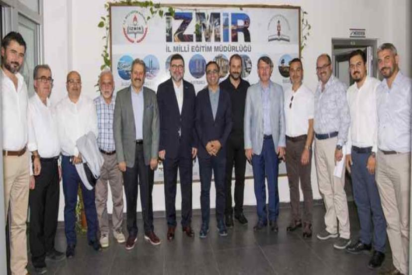 MÜSİAD İzmir Heyeti’nden İl Milli Eğitim Müdürüne Ziyaret!