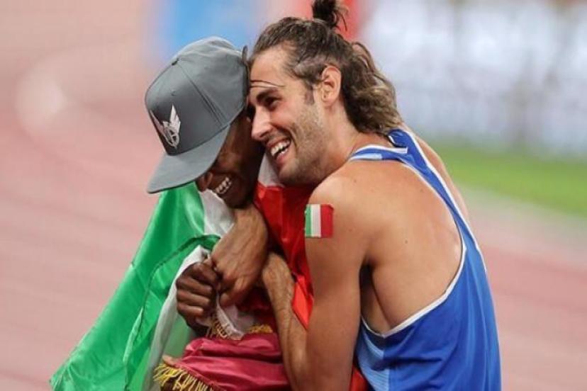 Olimpiyatlarda Bir İlk: Müslüman Sporcu Altınını Ve şampiyonluğunu Rakibi İle Paylaştı