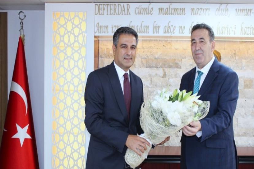 Ömer Alanlı Görevi Teslim Aldı