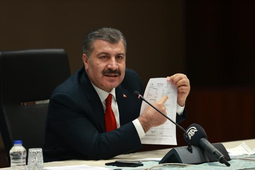 Omicron varyantı kapanma getirir mi? Bakan Koca, merak edilen soruya yanıt verdi