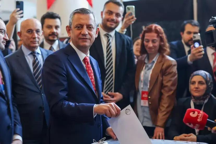 Özgür Özel'in seçildiği kongrenin iptali için YSK'ya itiraz