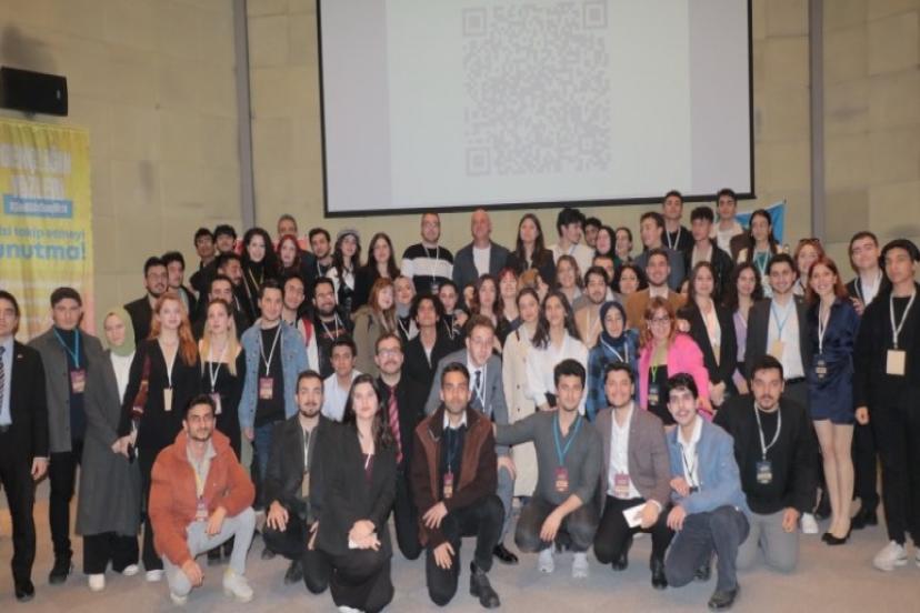 Özlale’den İzmir’e 4 gençlik merkezi sözü