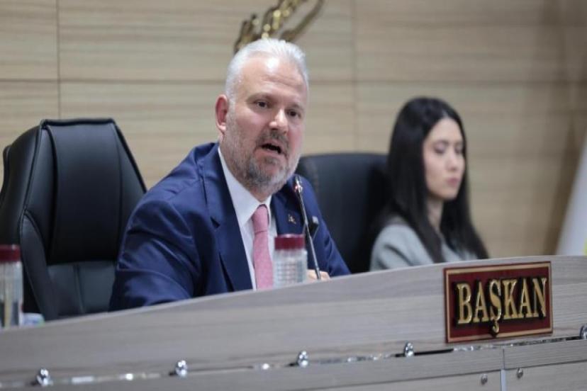 Pehlivan: Belediye ailemle tarih yazdık!