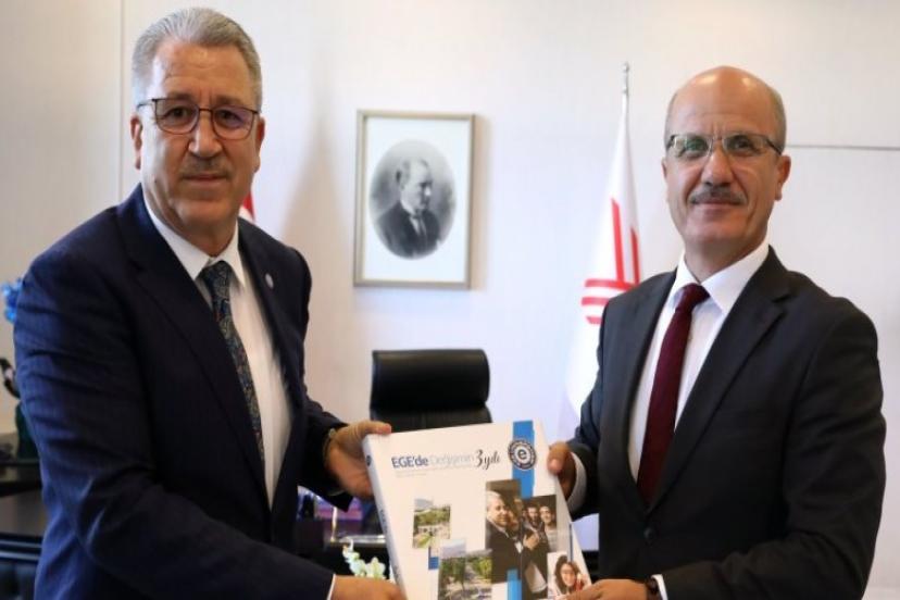 Rektör Budak, YÖK Başkanı Prof. Dr. Özvar’ı makamında ziyaret etti