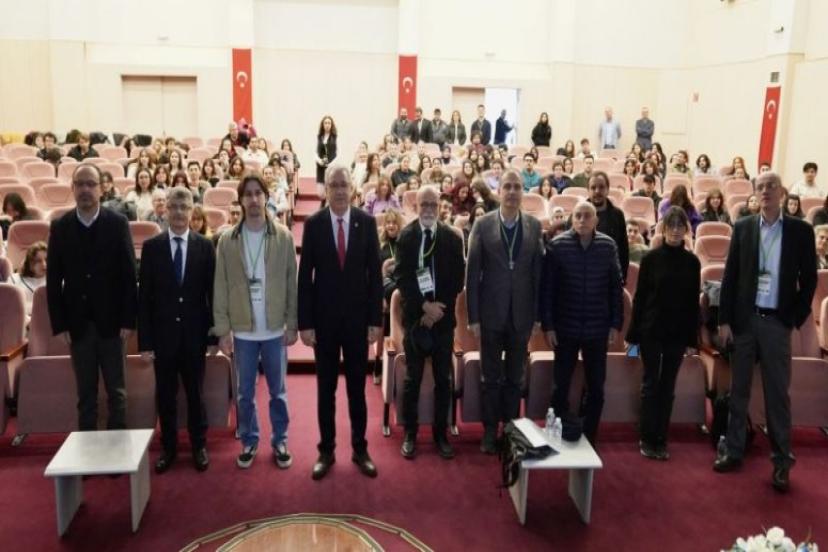 Rektör Prof. Dr. Budak, 'Türkiye, bitki gen kaynakları bakımından dünya için büyük öneme sahip'