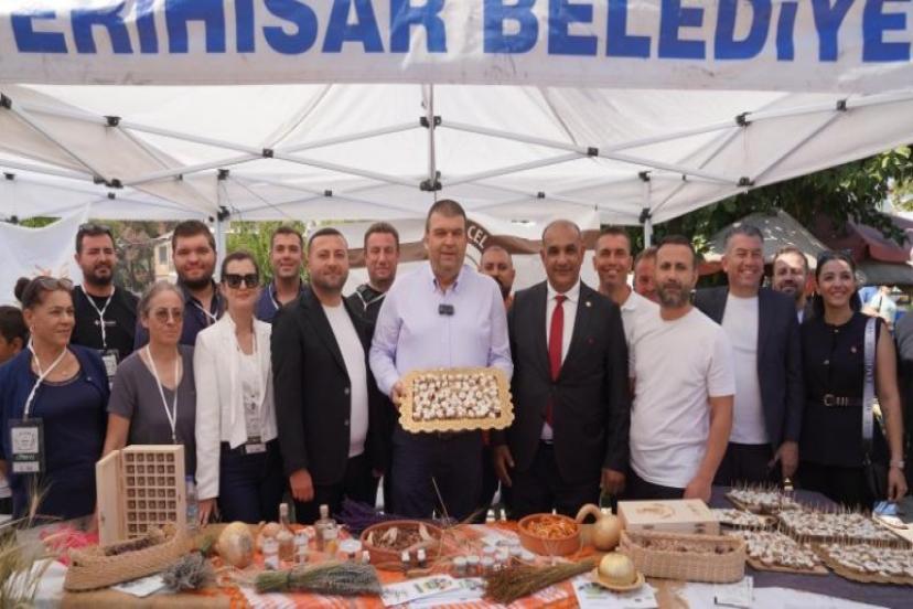 Seferihisar’da Ata Ekmeği ve Armola Şenliği Coşkuyla Gerçekleşti Karakılçık Rotası’nın Lansmanı Yapıldı